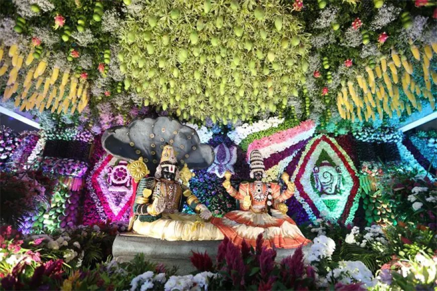 TTD: వైకుంఠద్వార దర్శనం.. విద్యుద్దీపకాంతుల్లో తిరుమల