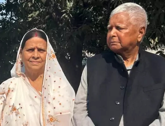 క్రిమినల్‌ సిండికేట్‌లా లాలూ కుటుంబం.. ఐఆర్‌సీటీసీ స్కాంపై దిల్లీ కోర్టు